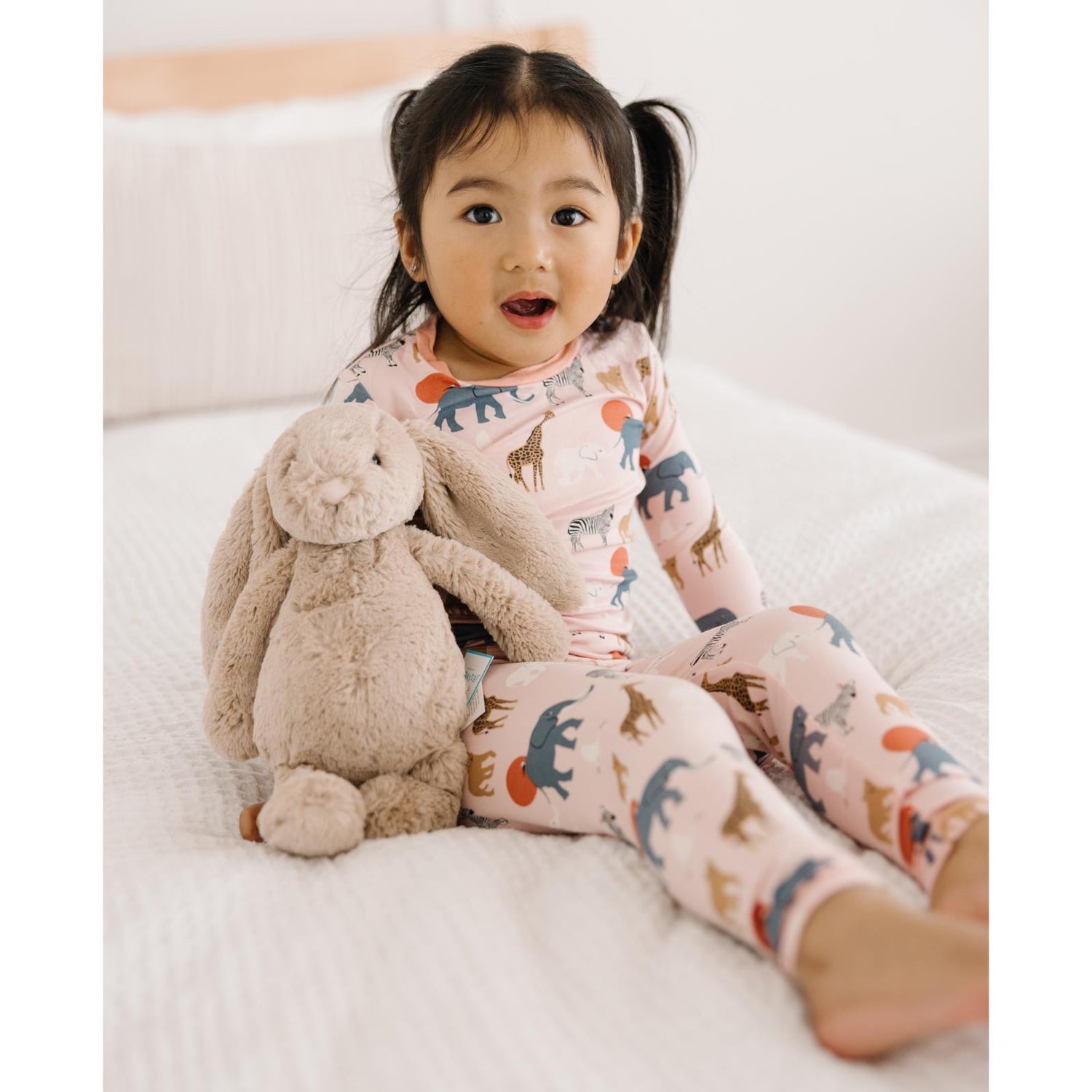 Print Long Sleeve Pajama Set in Baby Rose Just So Animals (338581)