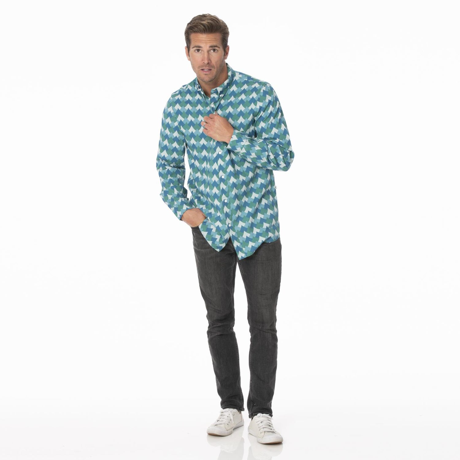 Men's Print Long Sleeve Woven Button-Down Shirt in Ivy Waves