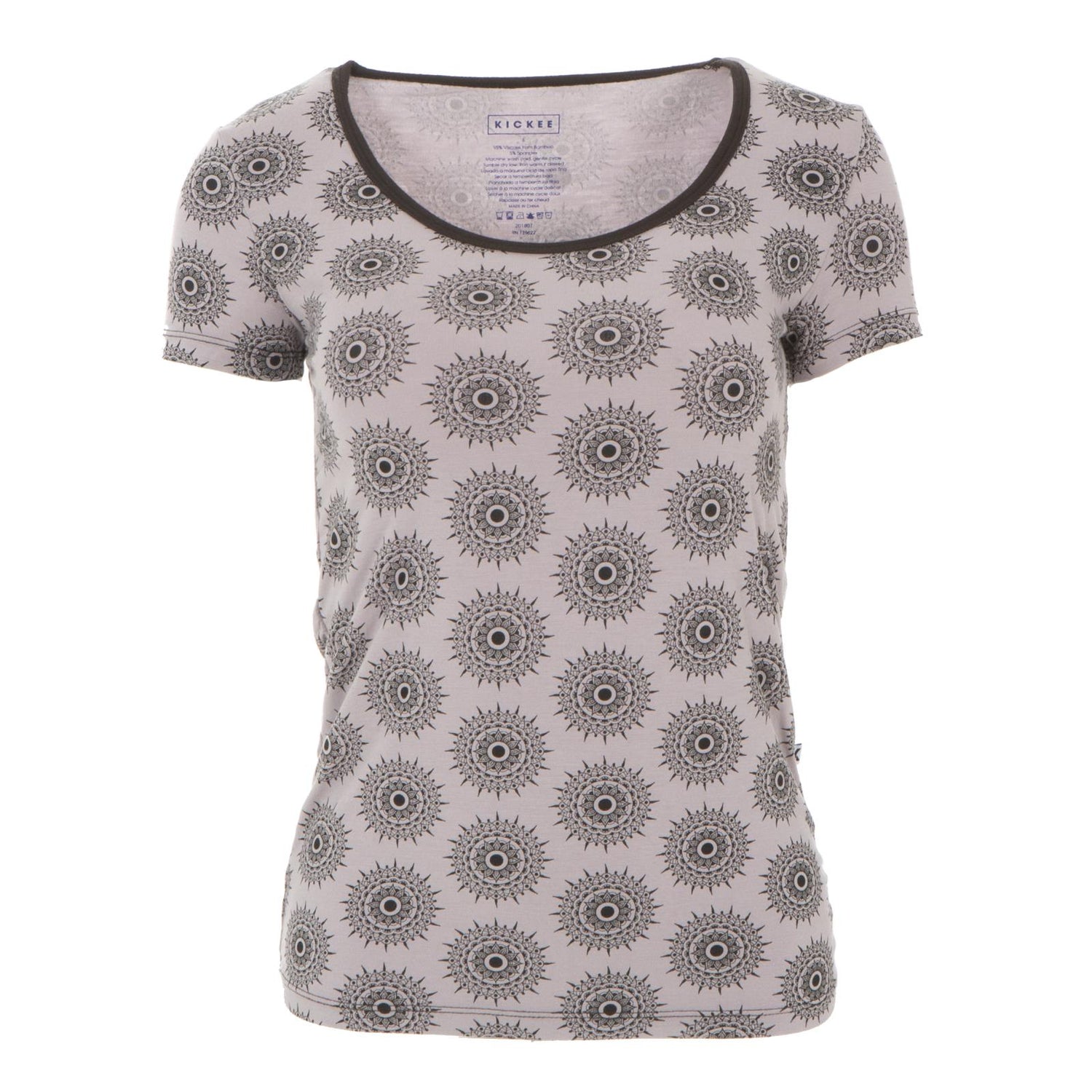 Print Short Sleeve Scoop Neck Tee in Feather Mandala