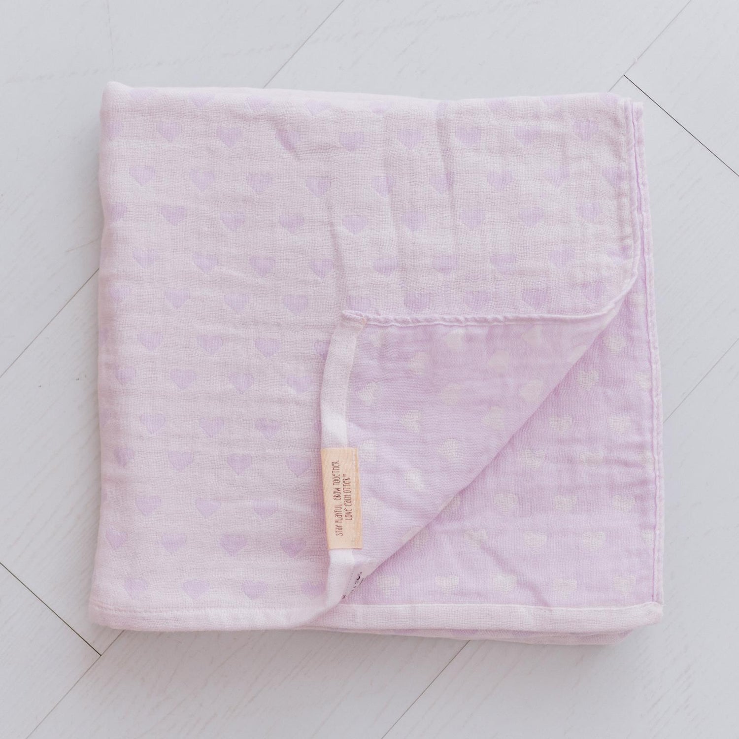 Soft Spun Cotton Jacquard Muslin Swaddle 47 x 47 in Water Lily/Wisteria Tiny Hearts (360473)