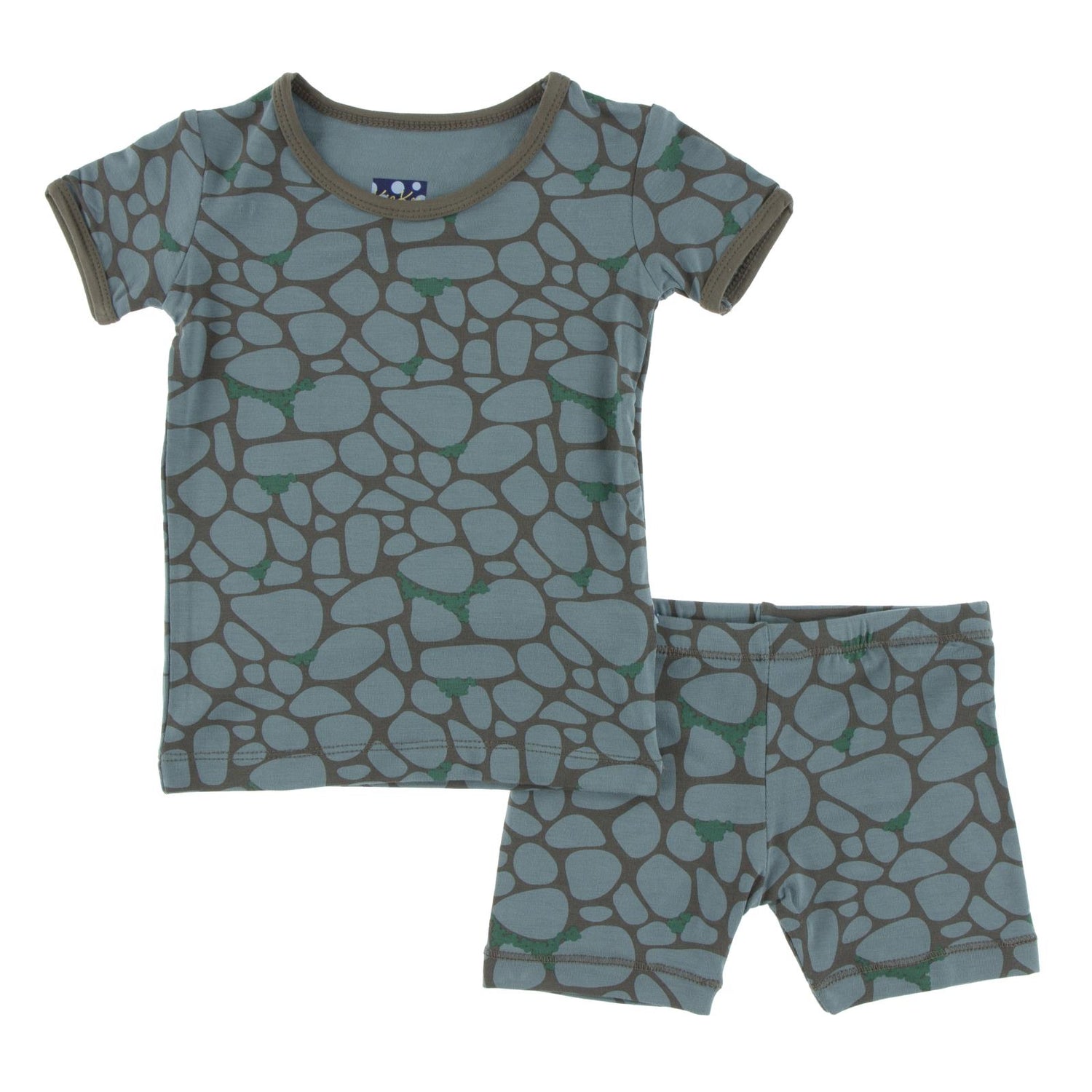 Print Short Sleeve Pajama Set with Shorts in Sea Rolled Rocks (356275)