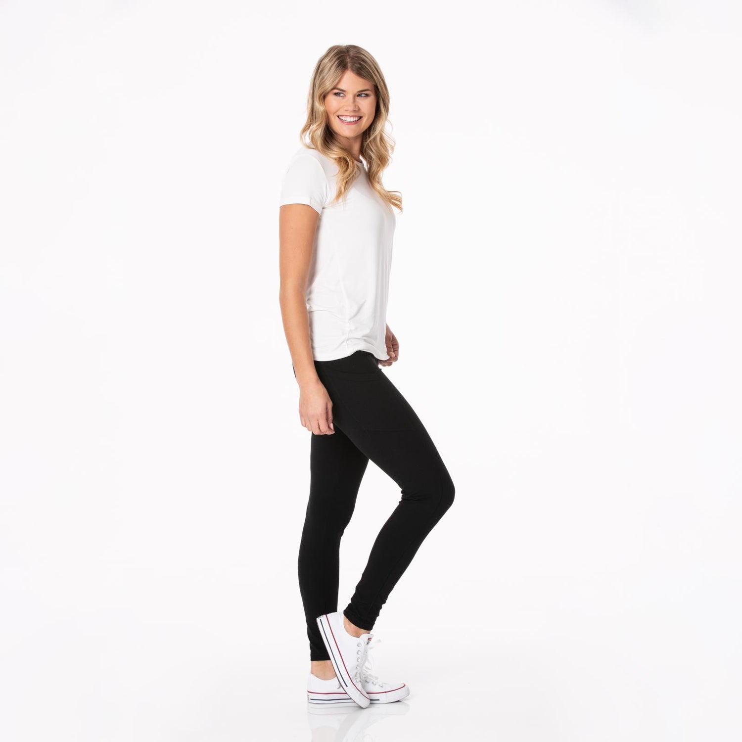 Women's Solid Luxe Stretch Leggings with Pockets in Midnight